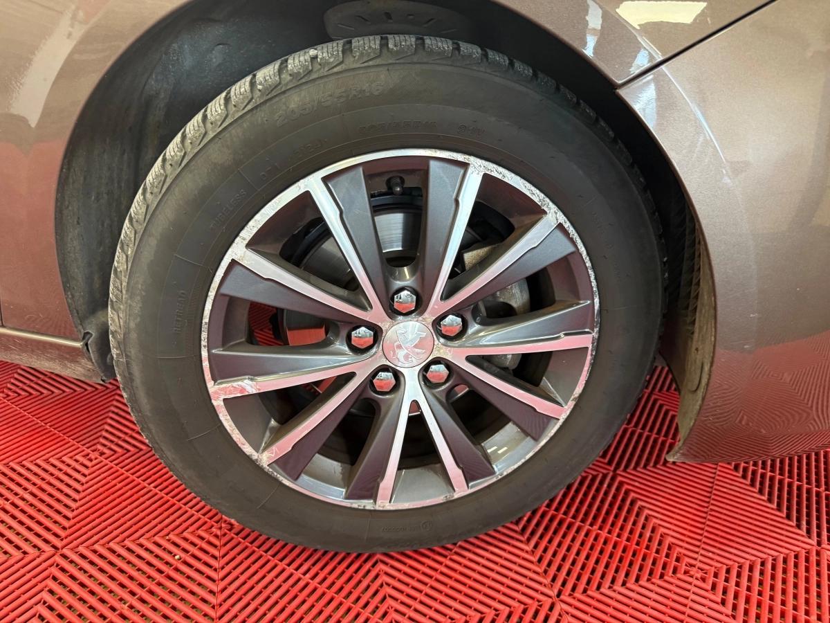 Aperçu indisponible de Peugeot 308