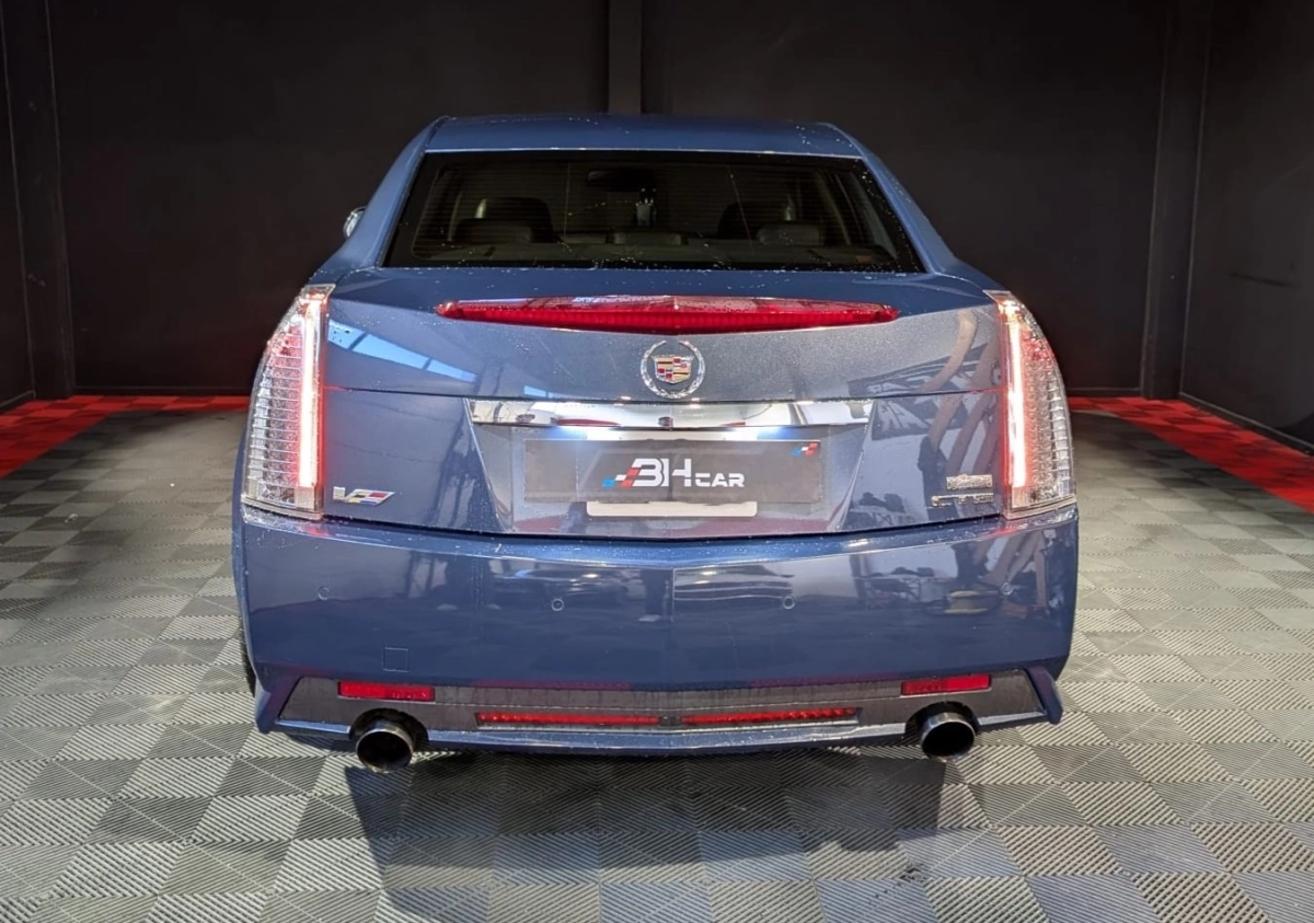 CADILLAC CTS V - photo 5