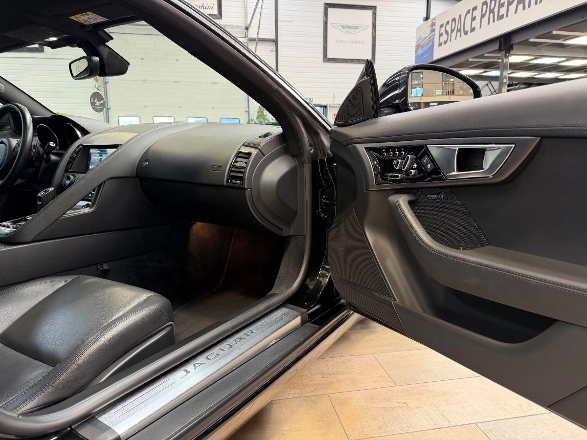 Jaguar F-type COUPE 3.0 340 BVA