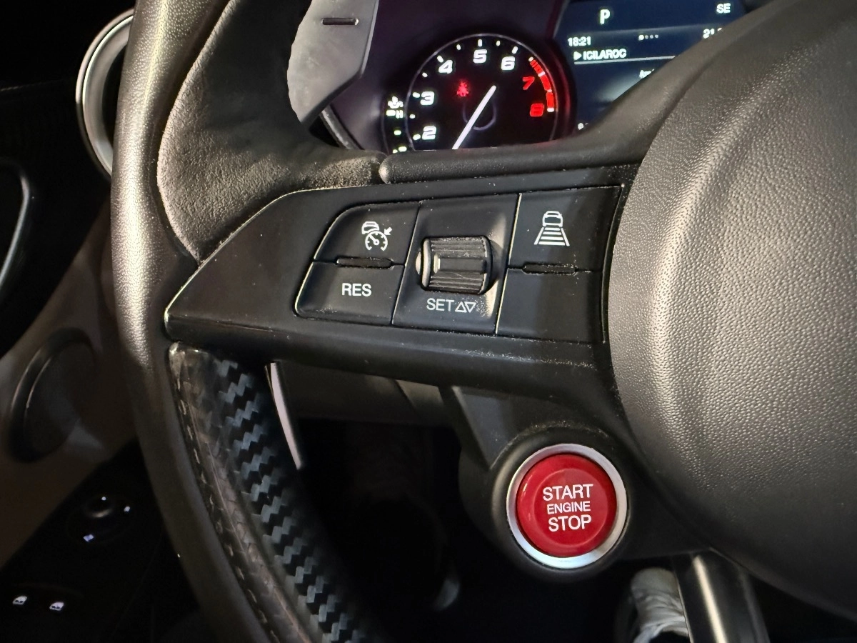 Alfa Romeo Giulia - photo 20