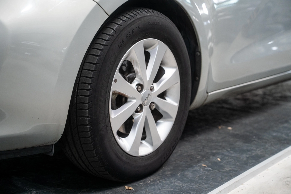 Kia Rio - photo 4