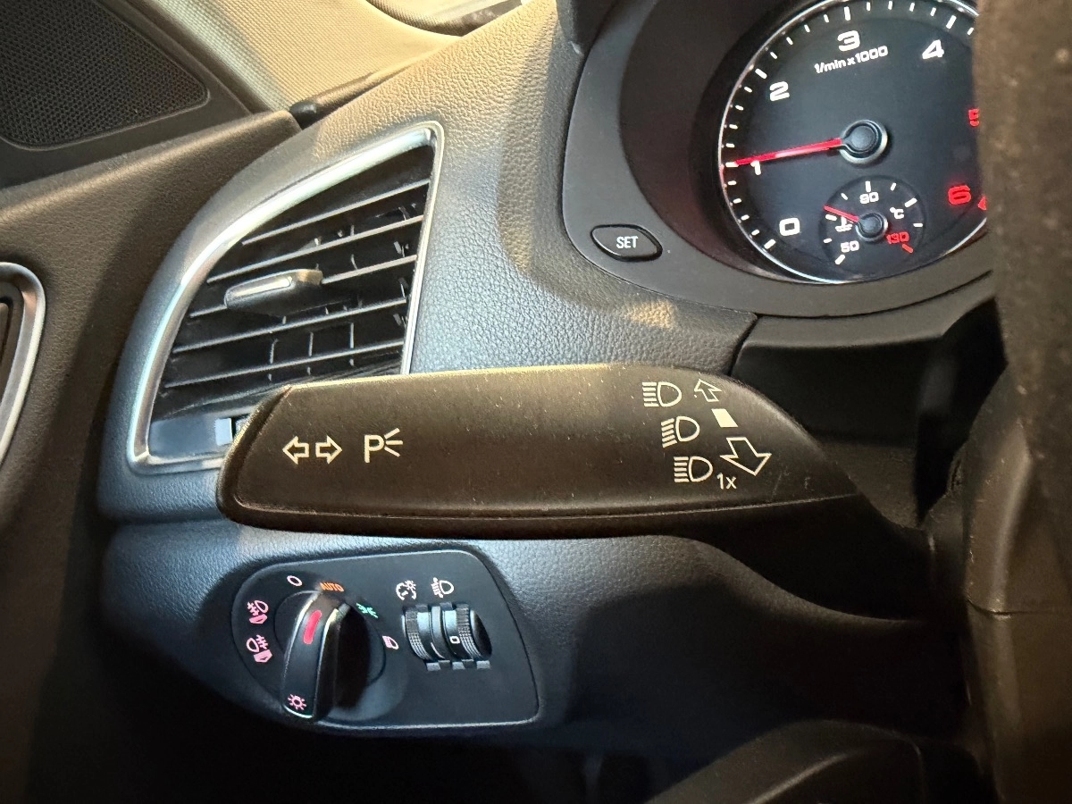 Audi Q3 - photo 25