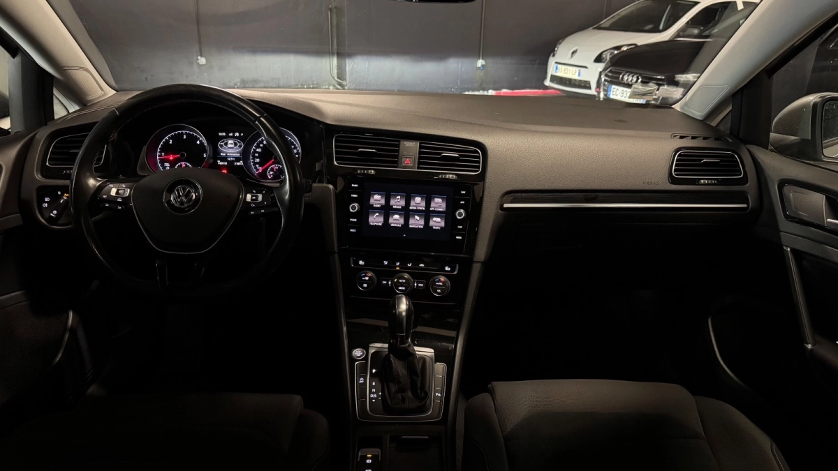Volkswagen Golf - photo 19