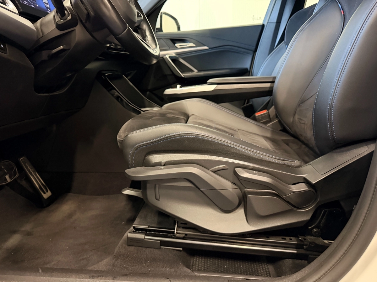 Bmw X1 - photo 13