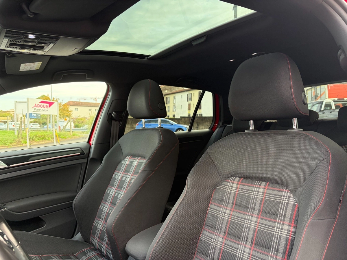 Volkswagen Golf - photo 18