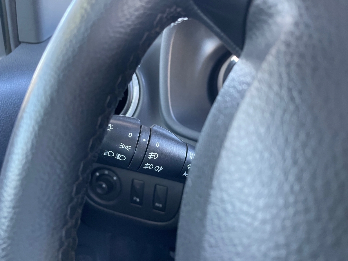 Dacia Sandero - photo 18