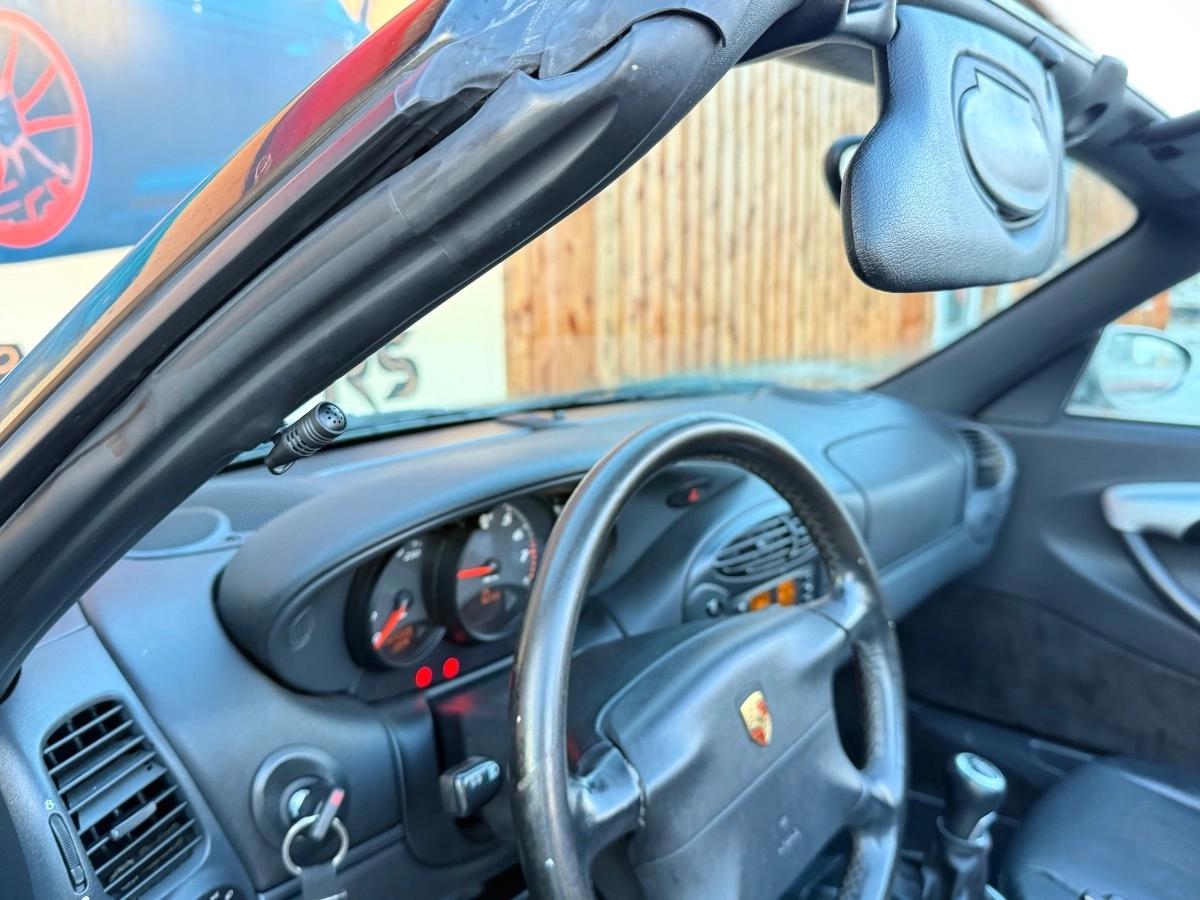Porsche Boxster 2.5 205