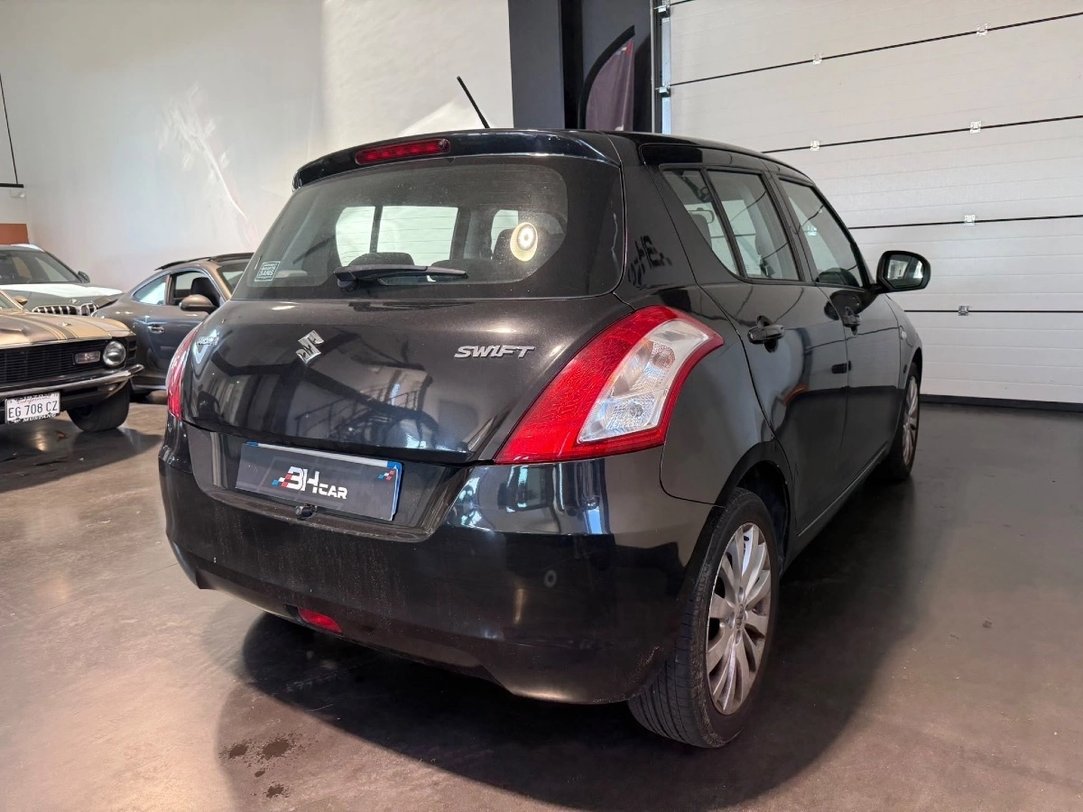 Suzuki Swift - photo 4