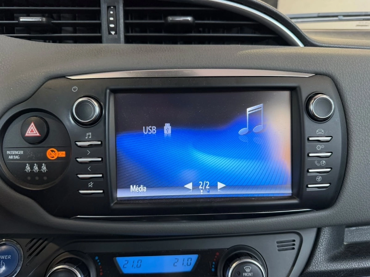 Toyota Yaris - photo 19