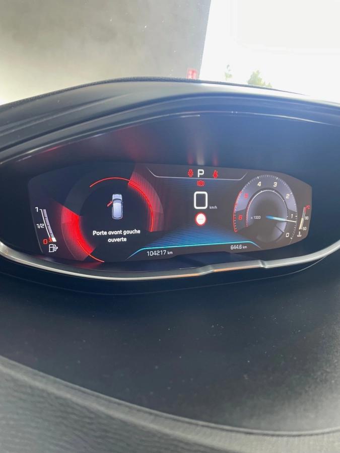 Peugeot 3008 GENERATION-II 1.6 BLUEHDI 120 ALLURE EAT BVA START-STOP