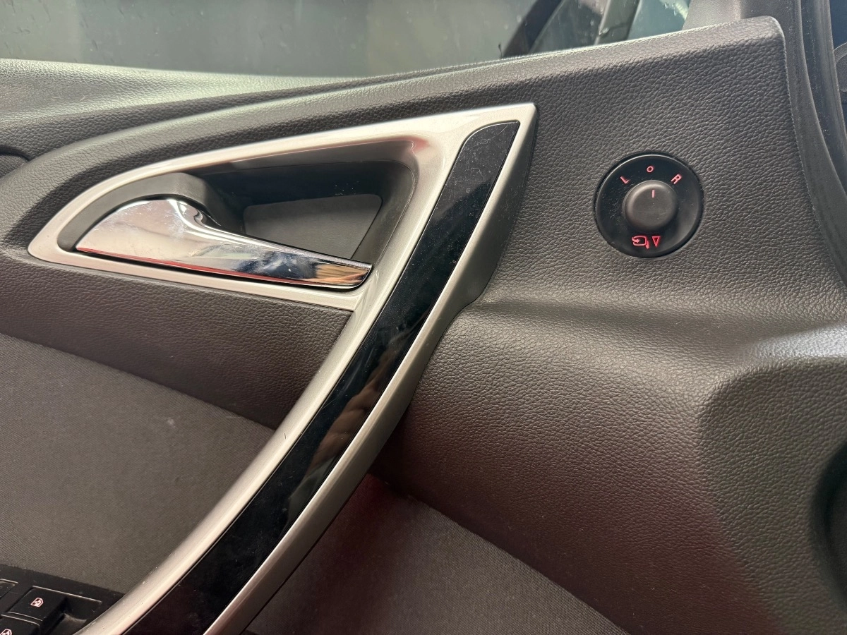 Opel Astra - photo 19