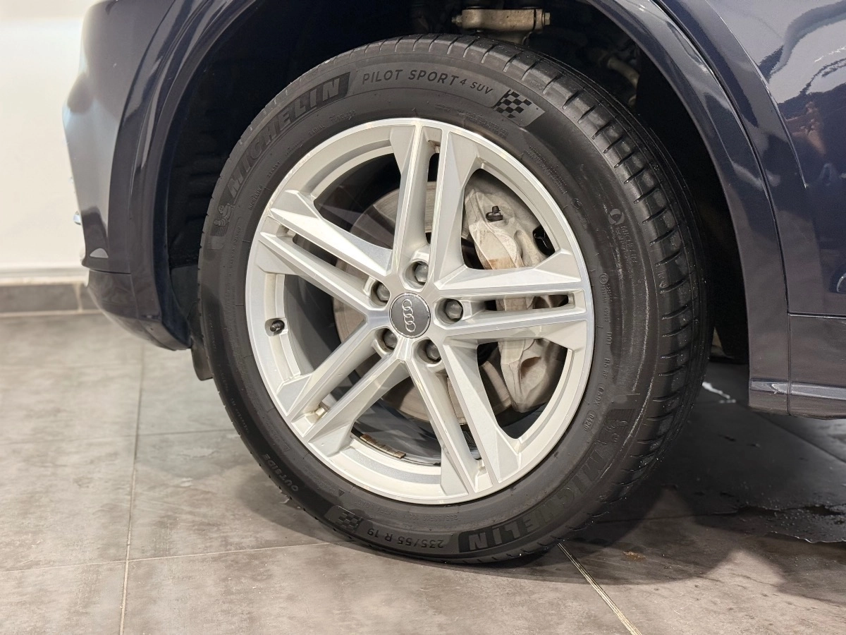 Audi Q5 - photo 26
