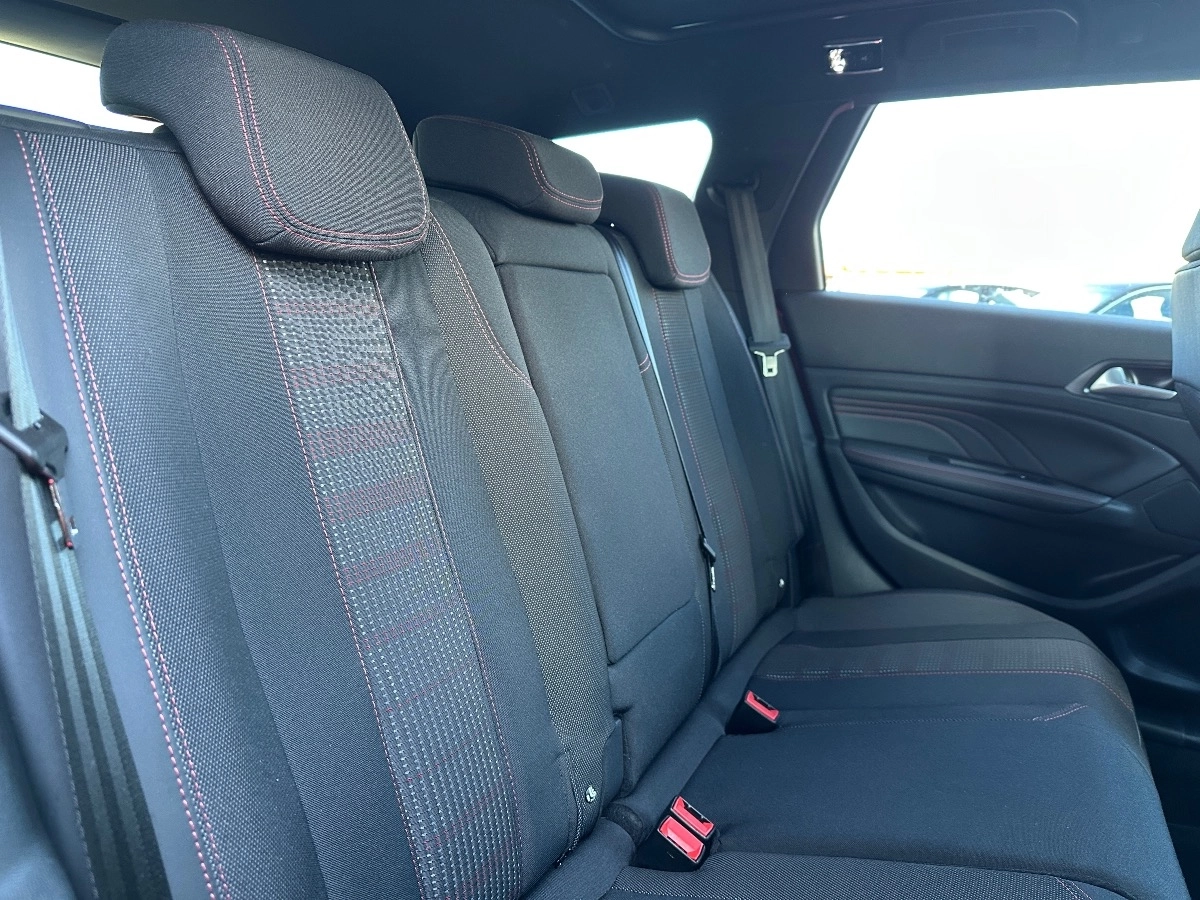 Peugeot 308 - photo 11