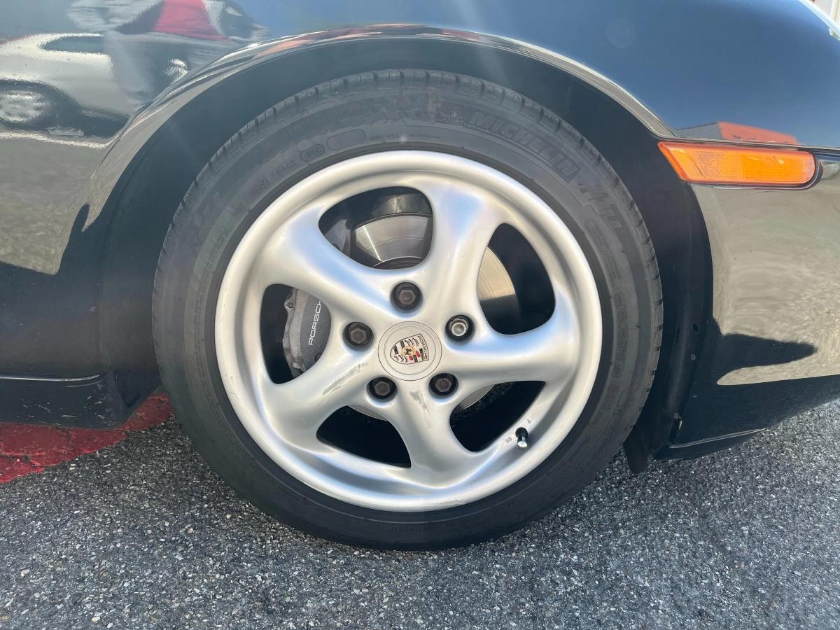 Porsche Boxster 2.5 205