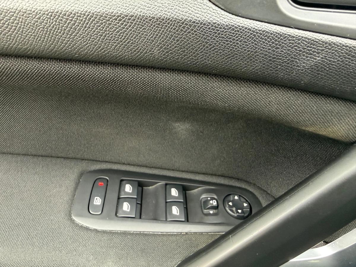 Peugeot 308 GENERATION-II 1.2 PURETECH 110 ALLURE START-STOP