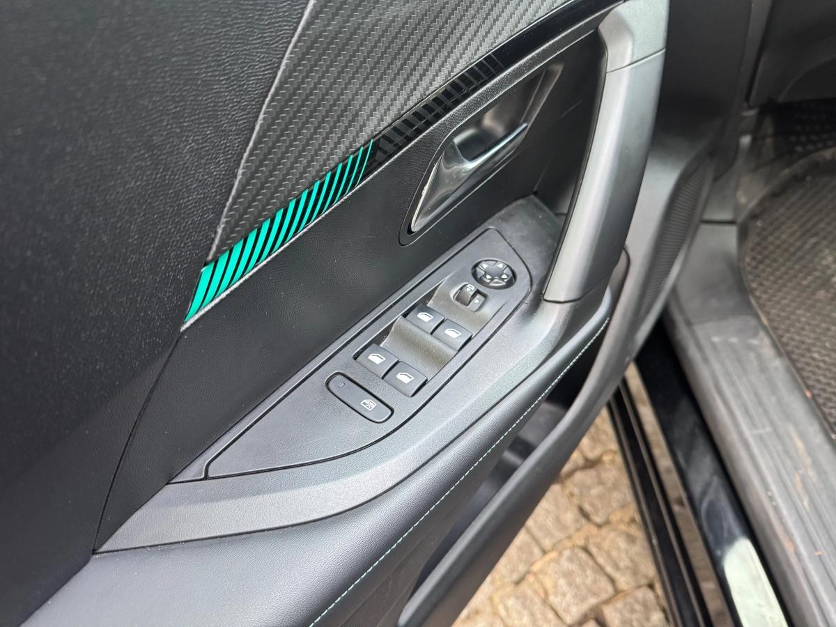 Peugeot 2008 GENERATION-II 1.2 PURETECH 130 ACTIVE START-STOP