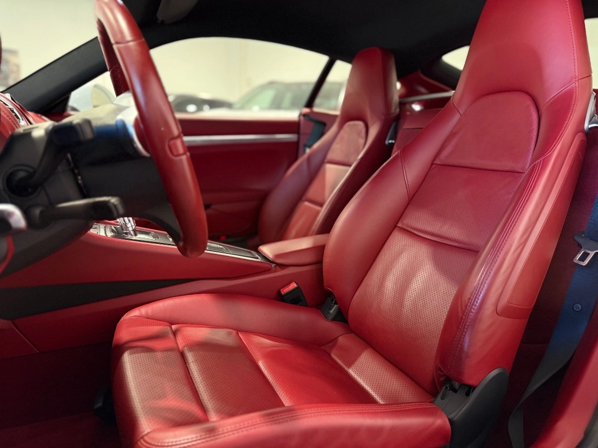 Porsche Cayman - photo 12