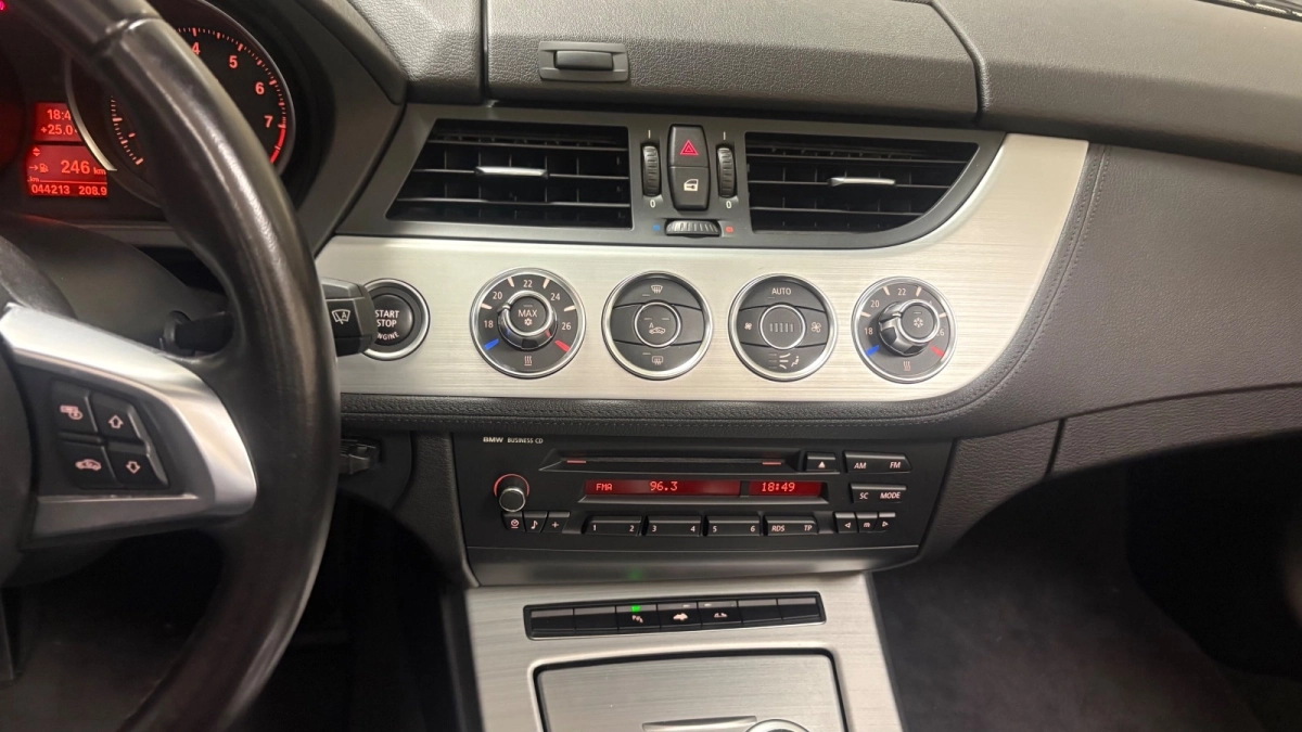 Bmw Z4 - photo 23