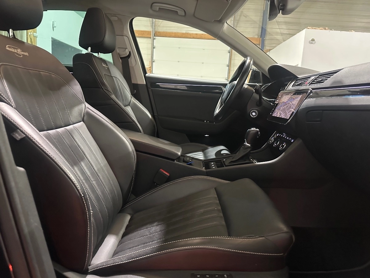 Skoda Superb - photo 17
