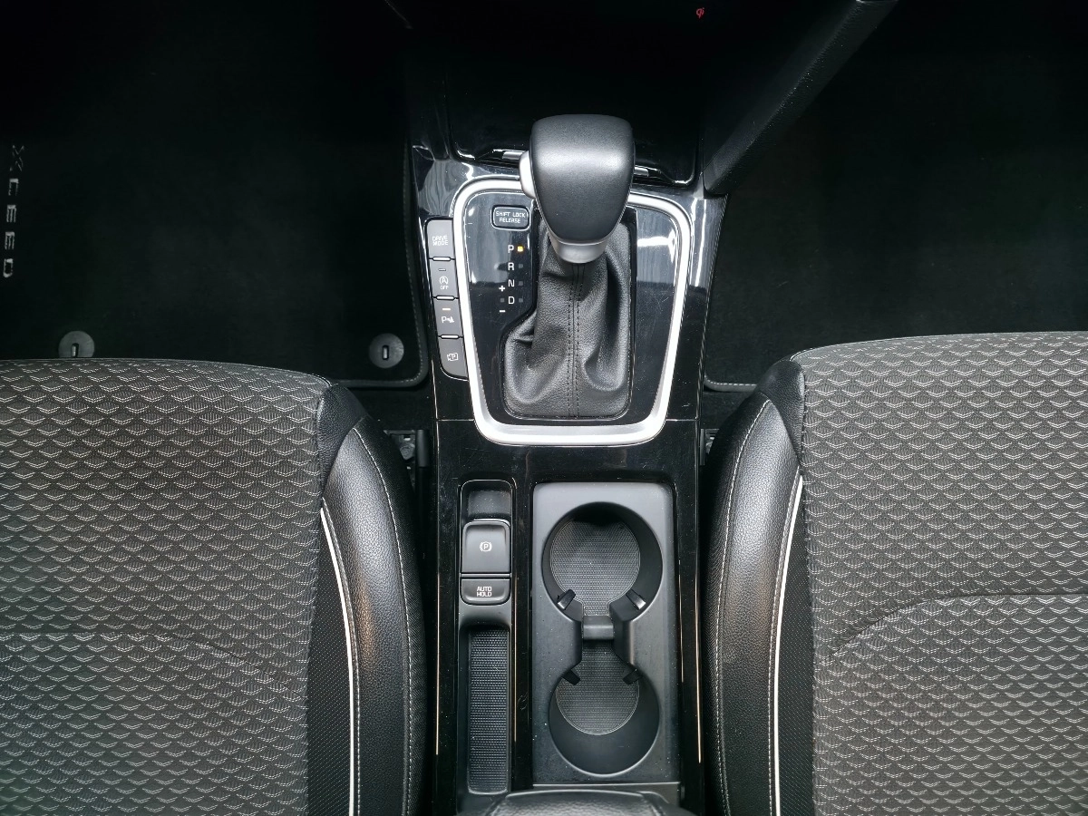 Kia Xceed - photo 14