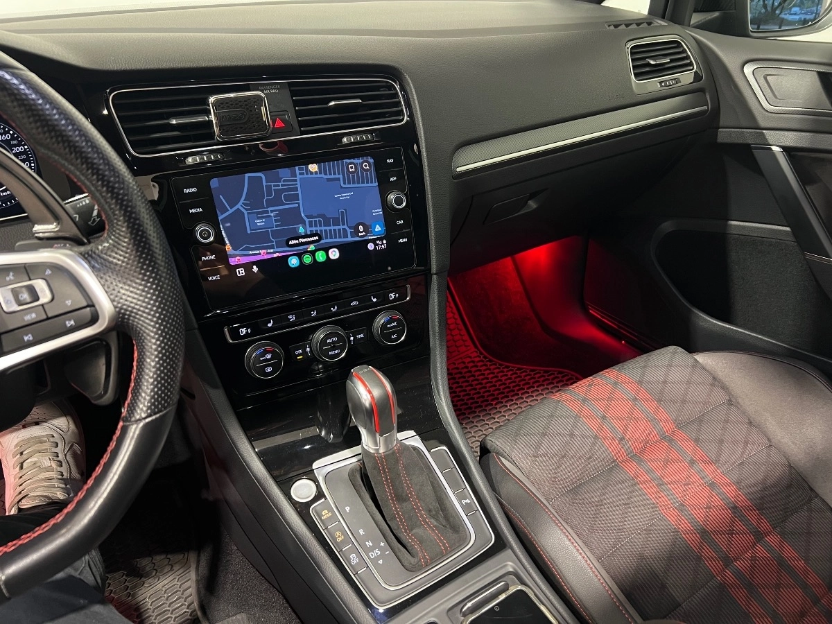 Volkswagen Golf - photo 19