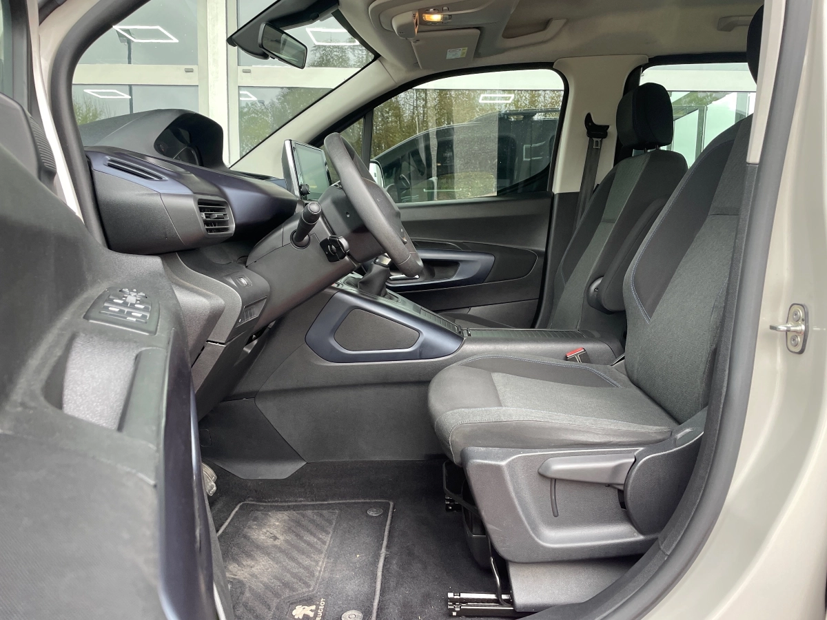 Peugeot Rifter - photo 7