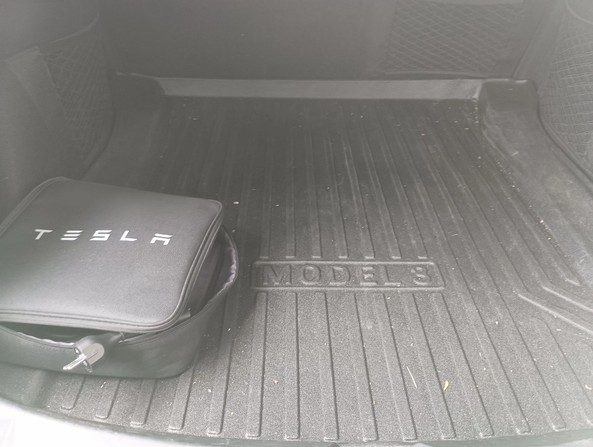 Tesla Model-3 - photo 29