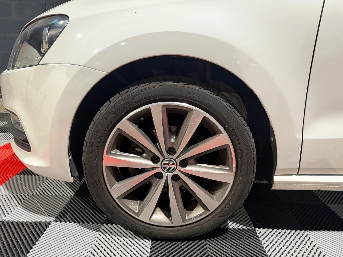 Volkswagen Polo - photo 22