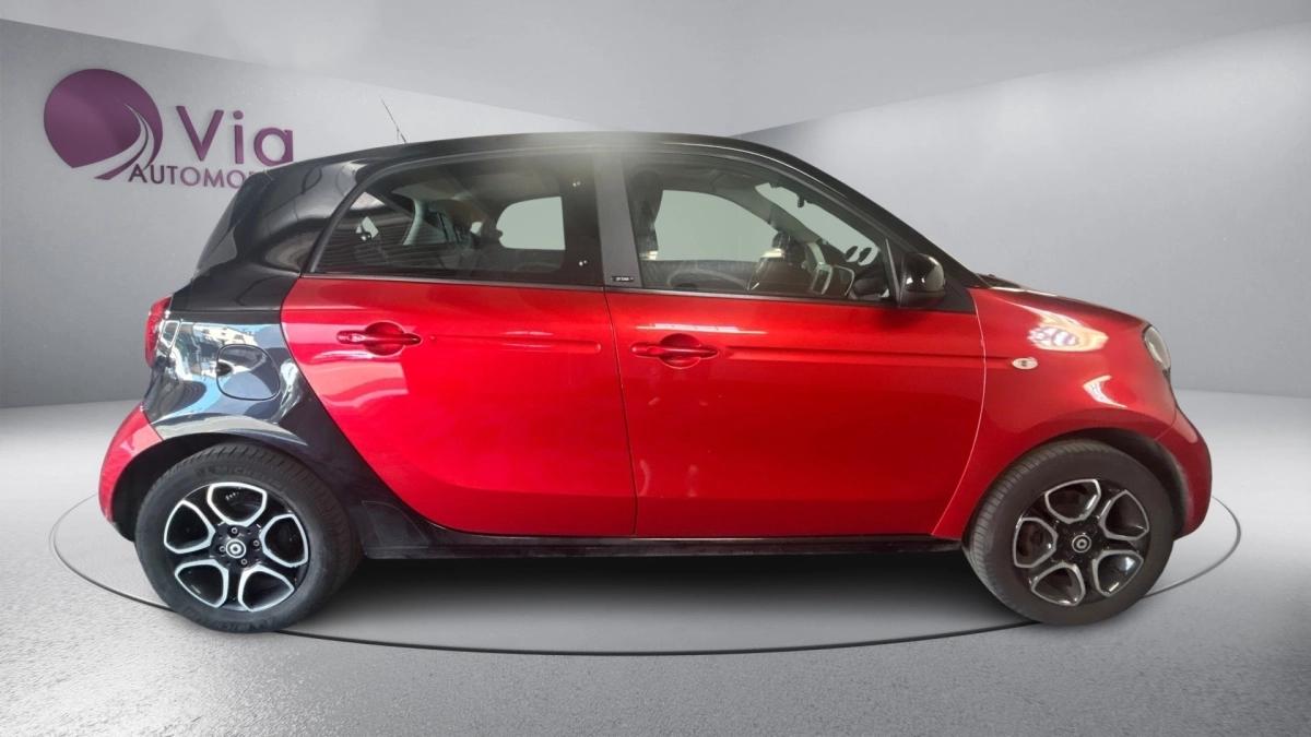 SMART FORFOUR