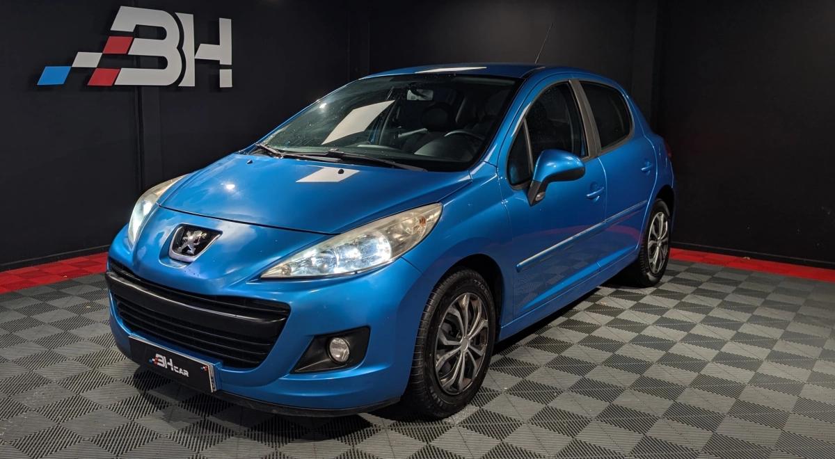 Image: Peugeot 207 1.4 75 URBAN