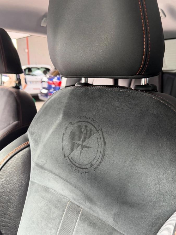 Peugeot 2008 GENERATION-I 1.6 BLUEHDI 100 CROSSWAY