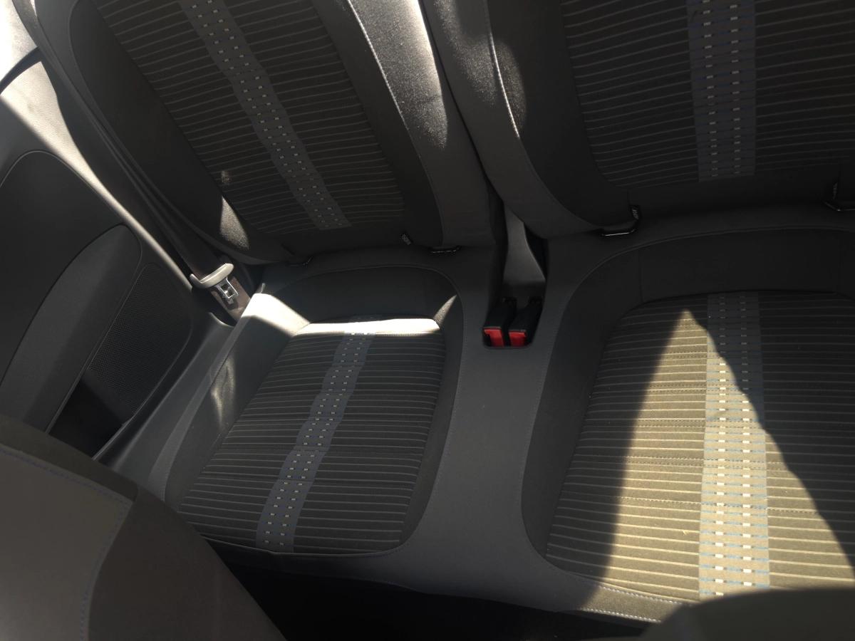 Volkswagen Coccinelle 2.0 TDI 150 BLUEMOTION SPORT