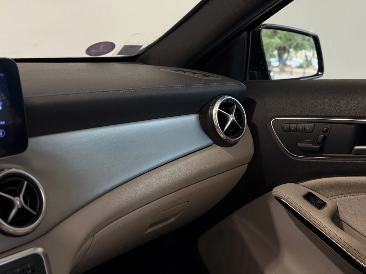 Mercedes Classe Gla - photo 24