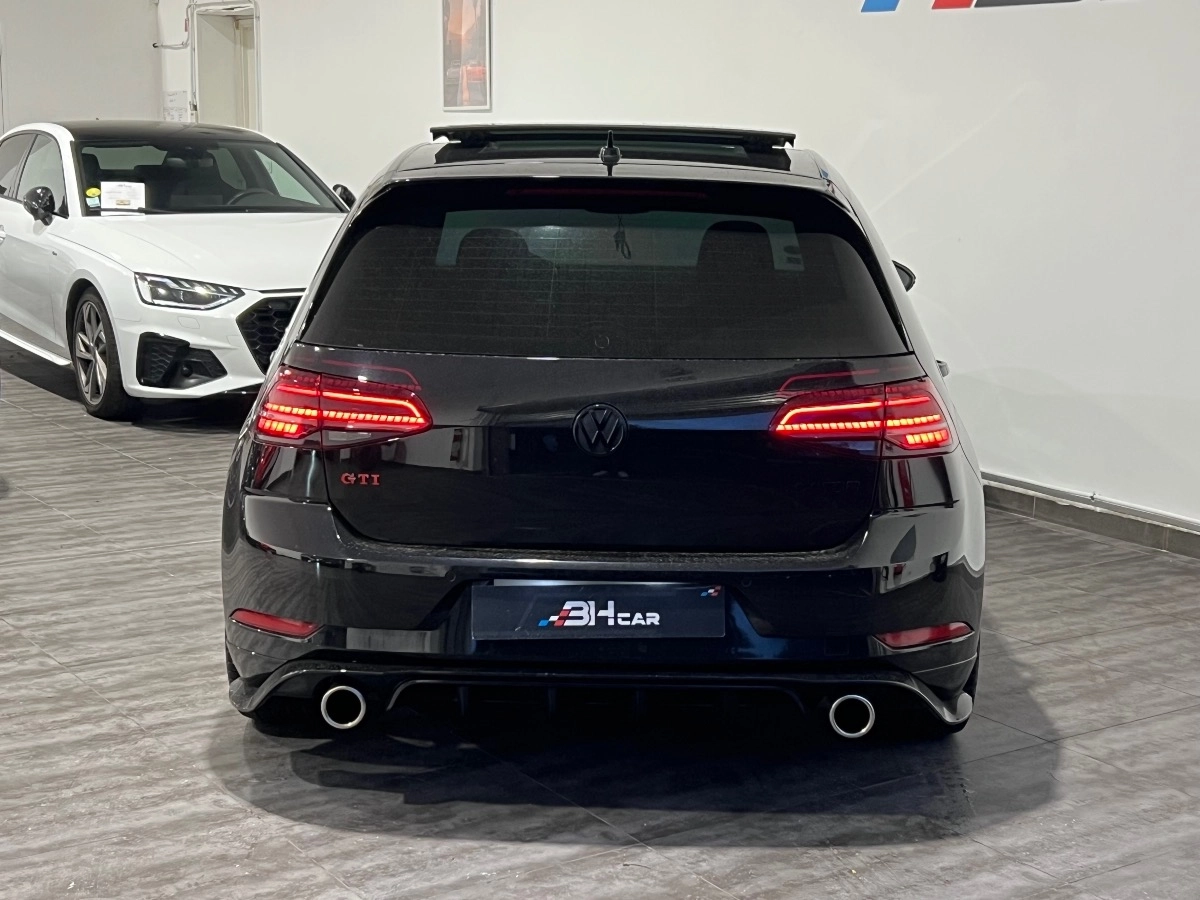Volkswagen Golf - photo 9