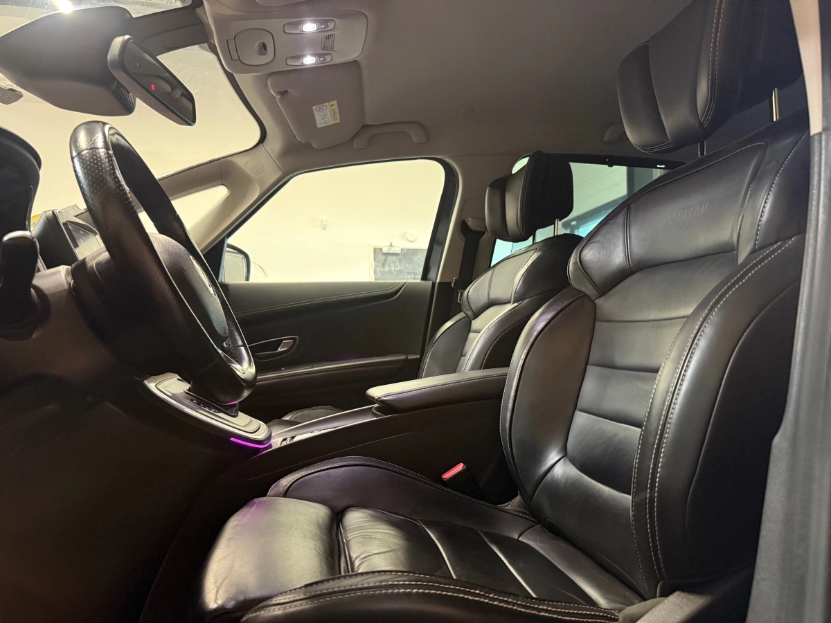 Renault Scenic - photo 9