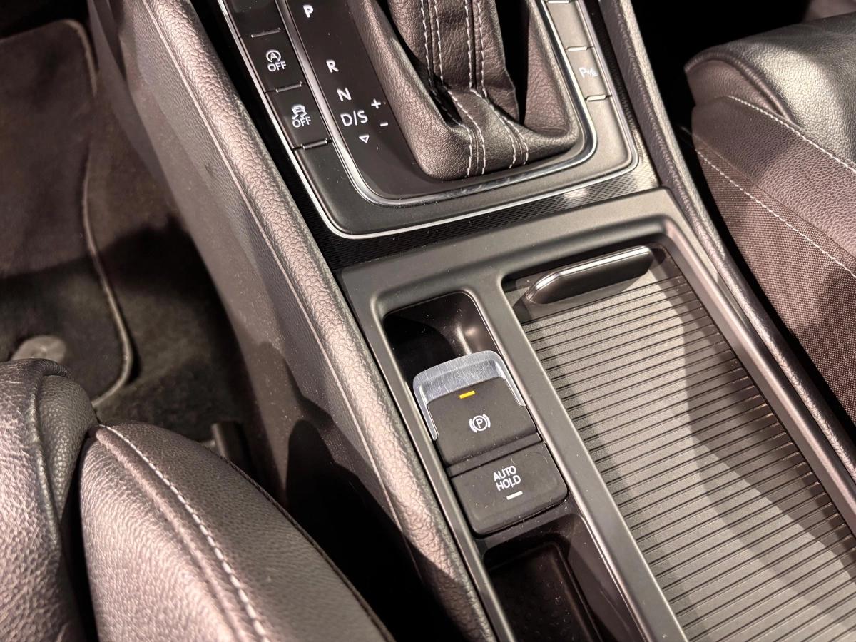 Aperçu indisponible de Volkswagen Golf