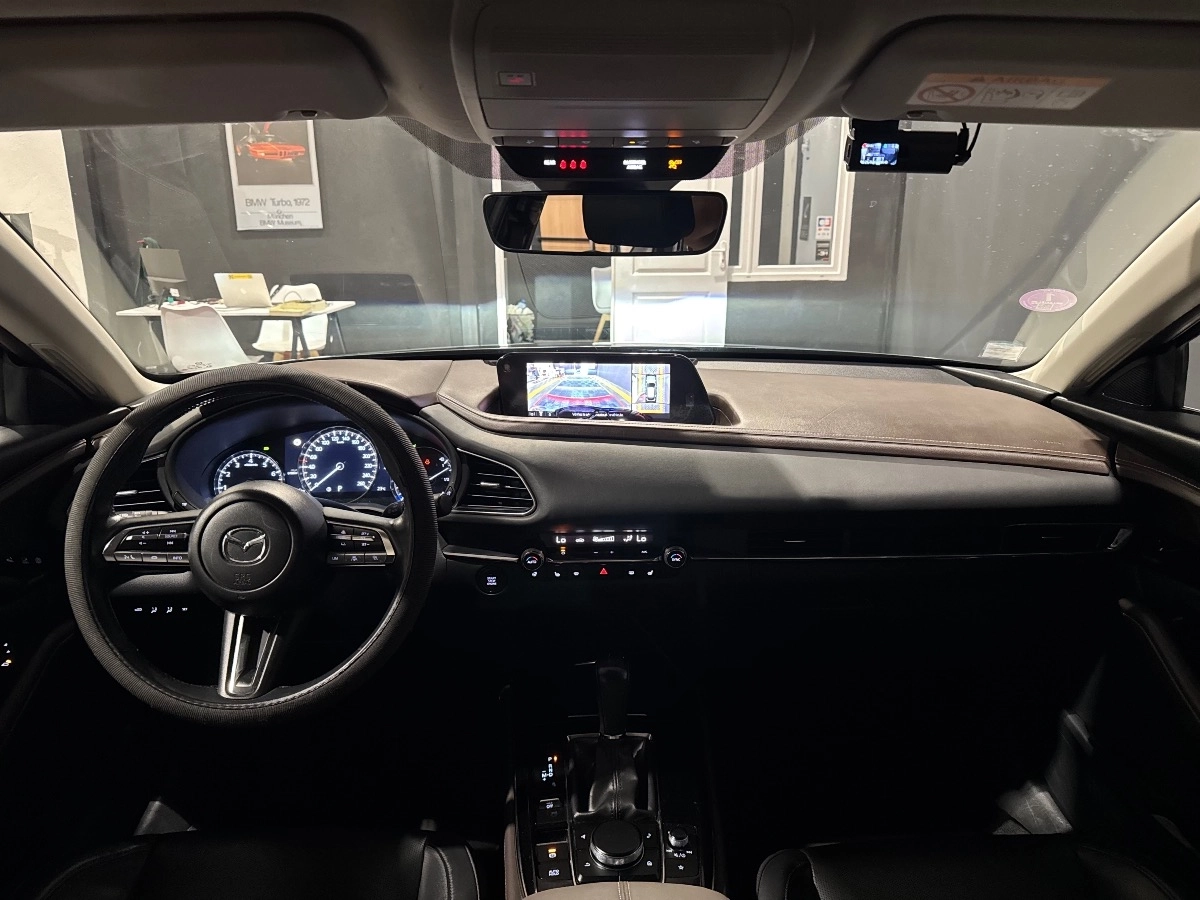Mazda Cx-30 - photo 8
