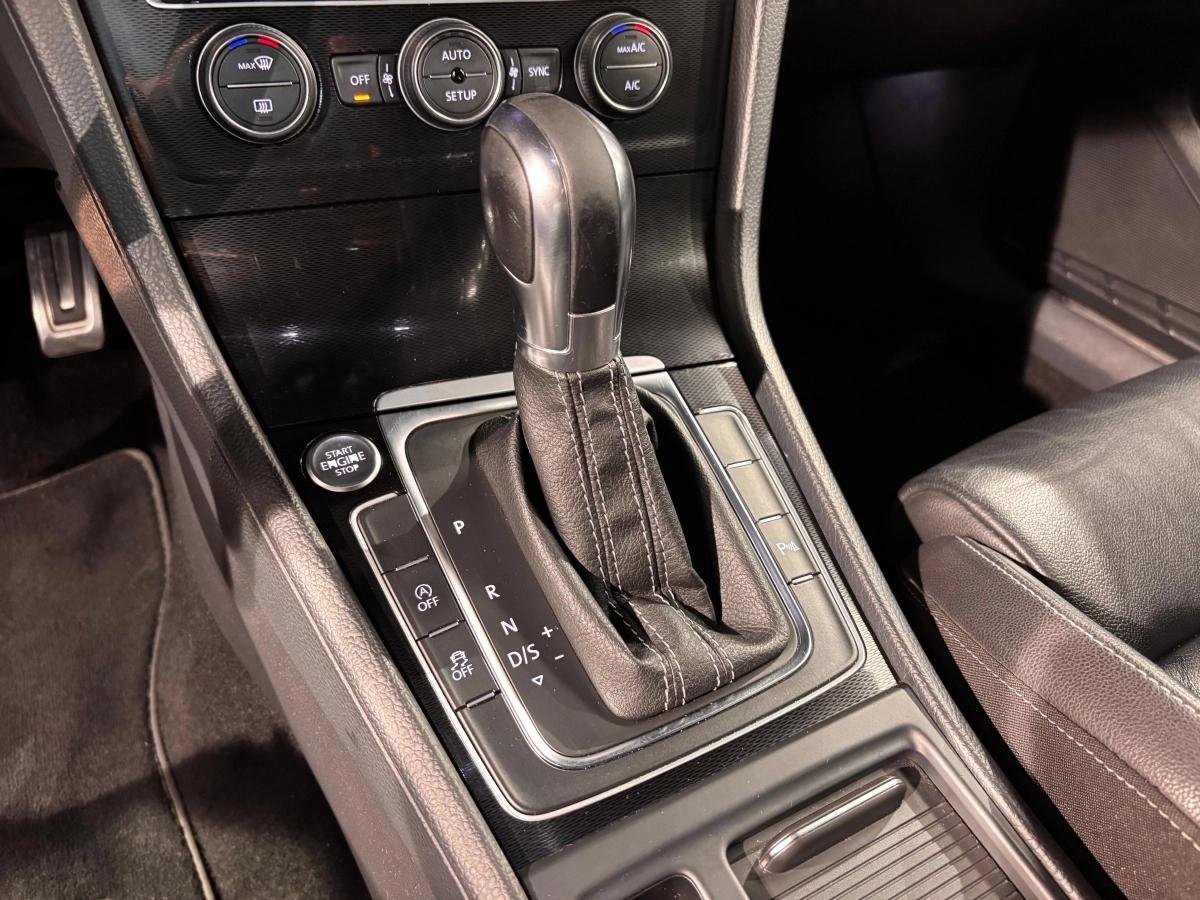 Aperçu indisponible de Volkswagen Golf