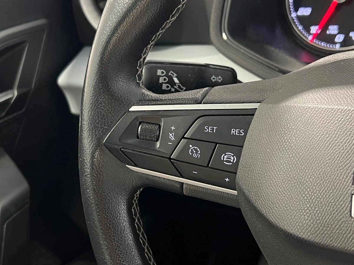 Seat Arona - photo 17