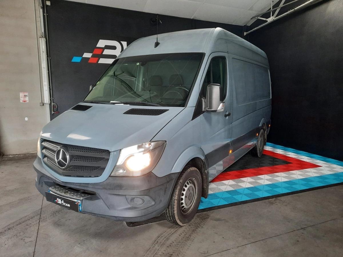 Image: Mercedes Sprinter Vu FOURGON 2.2 214 CDI 145