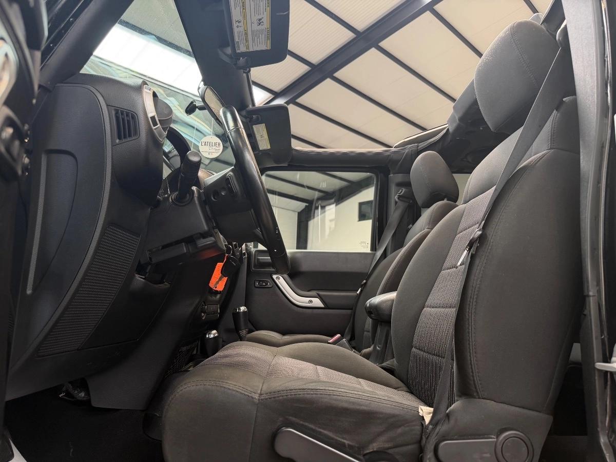 JEEP WRANGLER 2.8L CRD 4WD S&S 200 - UNLIMITED SAHARA - ENTRETIENS SPECIALISTE