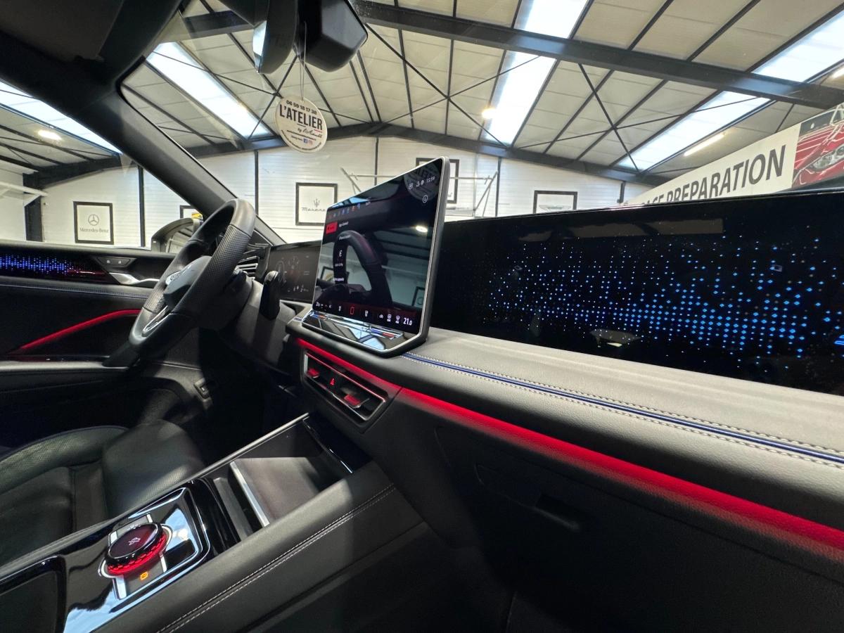 VOLKSWAGEN TIGUAN 2.0 TDI 150 DSG7 R-LINE