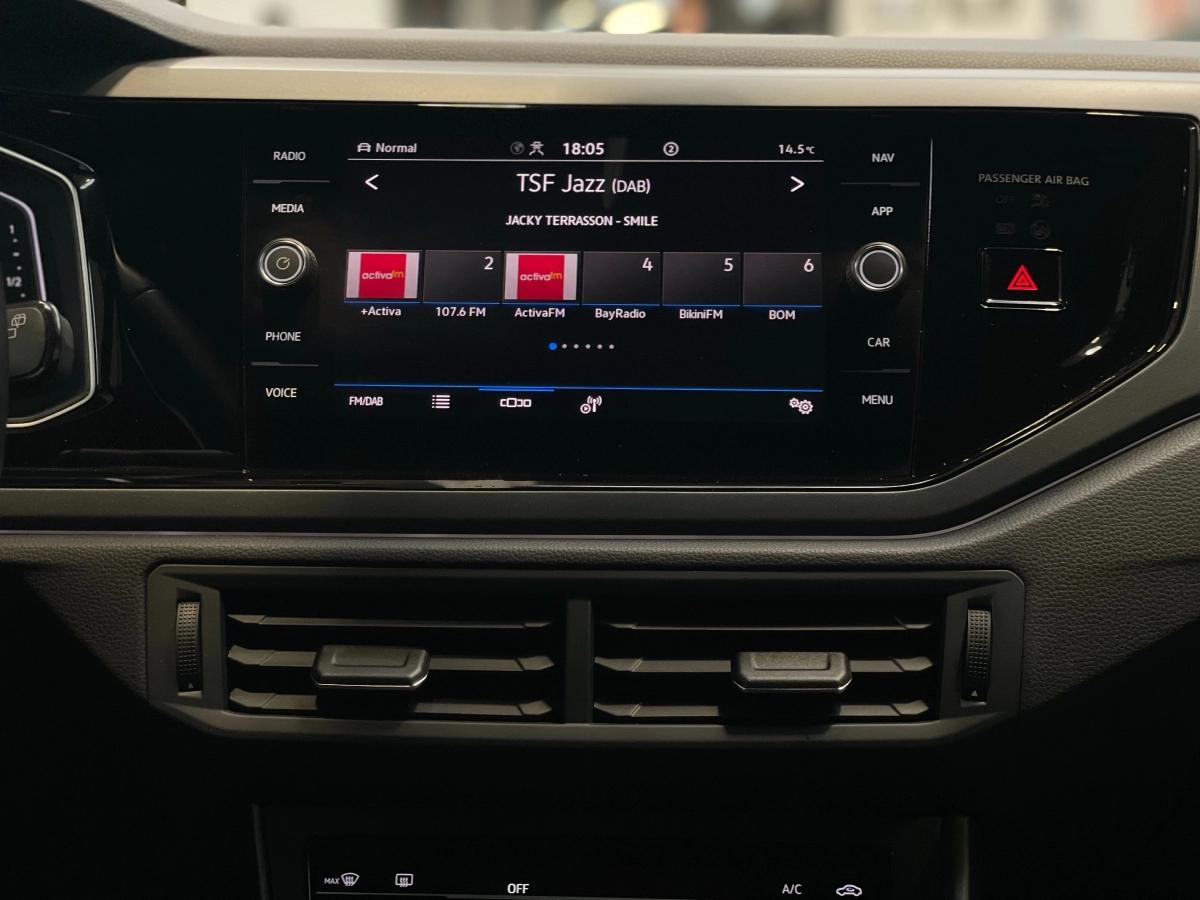 Volkswagen Taigo 1.0 TSI 115 R-LINE DSG BVA