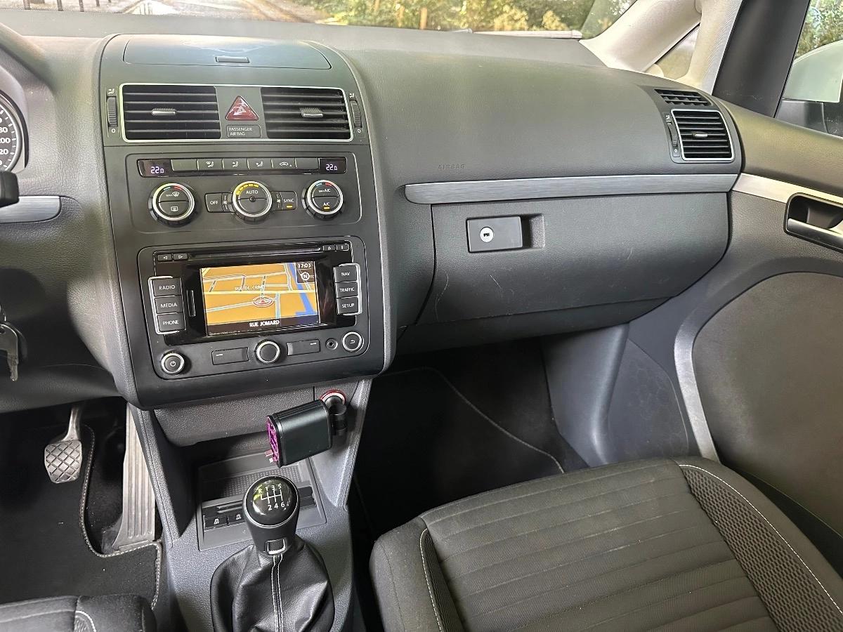 Volkswagen Touran 1.6 TDI 105 BLUEMOTION CUP