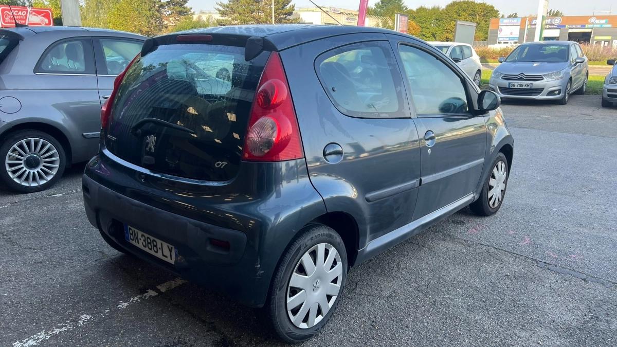 Peugeot 107