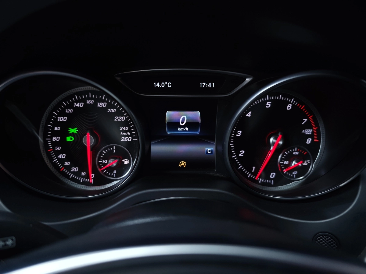 Mercedes Classe Cla - photo 13