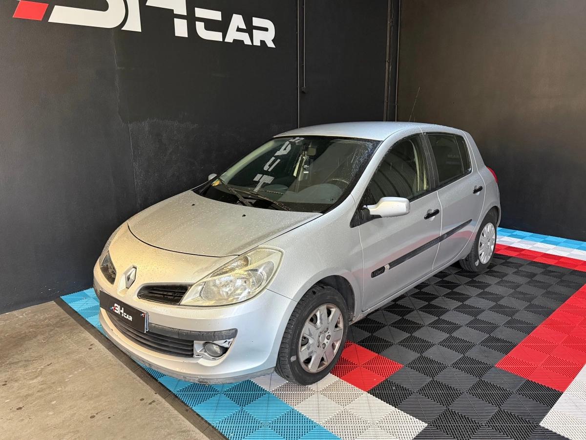 Image: Renault Clio 1.5 DCI 90 CONFORT EXPRESSION