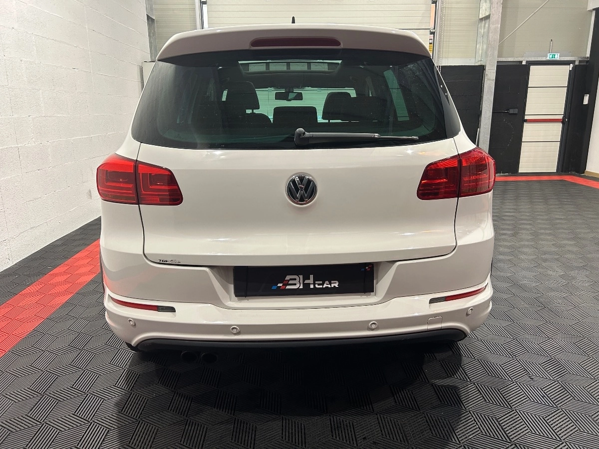 Volkswagen Tiguan - photo 4