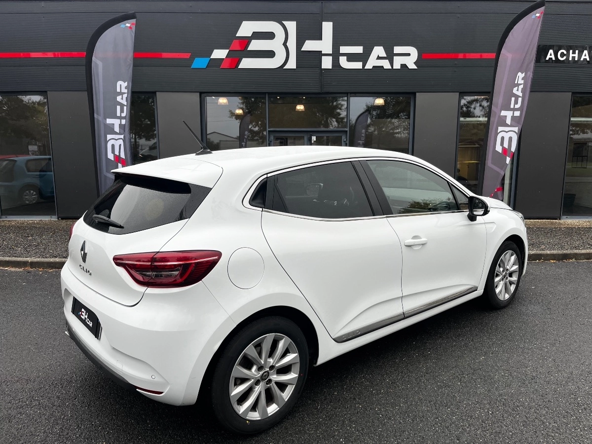 Renault Clio - photo 2