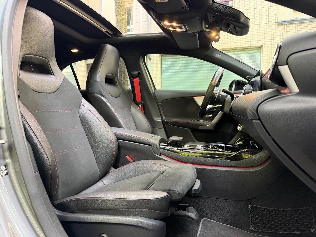 Mercedes Classe A 2.0 35 305 AMG 4MATIC 7G-DCT SPEEDSHIFT BVA